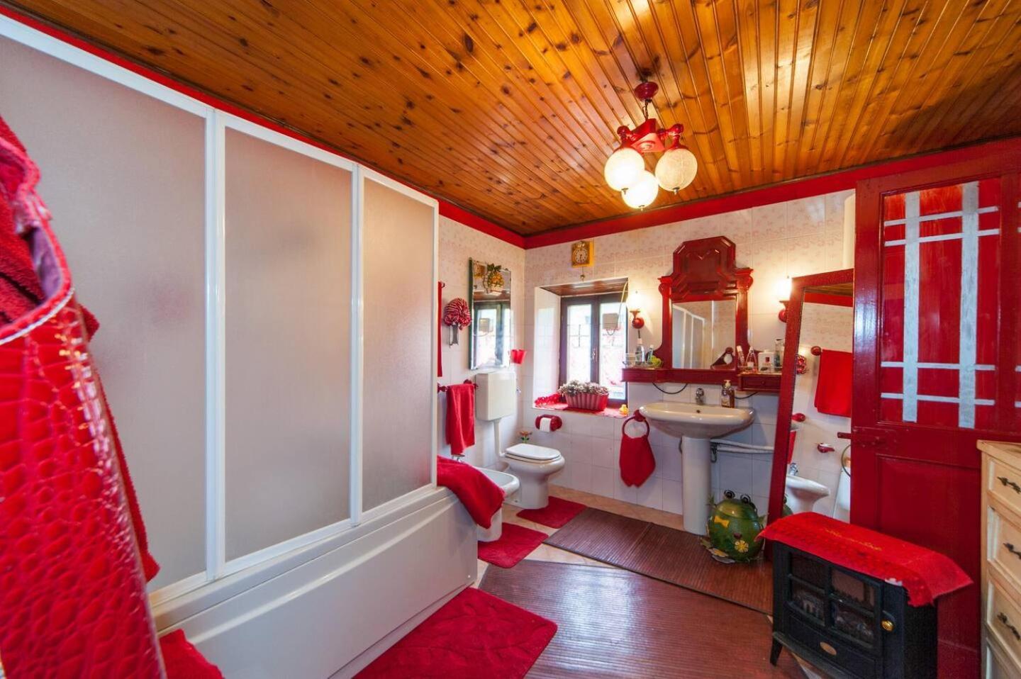 La Baia Dei Lupi Bed & Breakfast Rezzano Eksteriør bilde